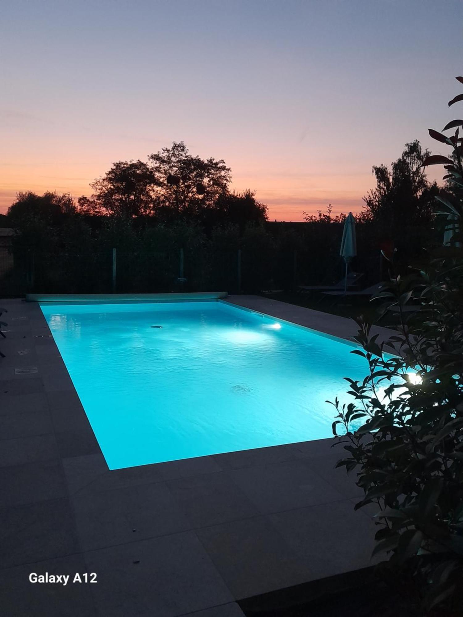 Cottages du Golf Fleuray-Amboise Cangey Extérieur photo